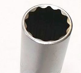Головка 18мм 1/2" 12 гран. короткая AVS H21218  - изображение