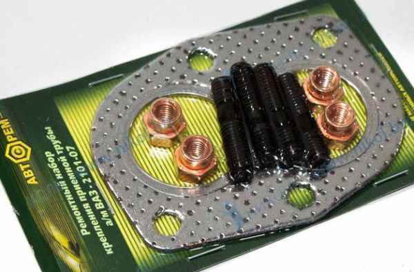 Ремкомплект приемной трубы ВАЗ 2101-2109 (шпильки, гайки, прокладка) <b>АВТОРЕМ 852</b> - изображение