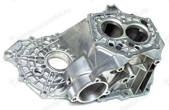 Картер КПП 2181 <b>АВТОВАЗ 2181-1701015</b> - изображение