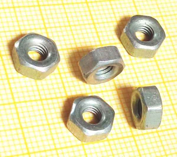 Гайка М4 <b>БелЗАН 10794011</b> - изображение 1