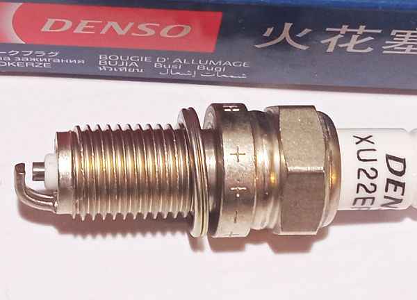 Свеча зажигания DENSO XU22EPRU - изображение 2