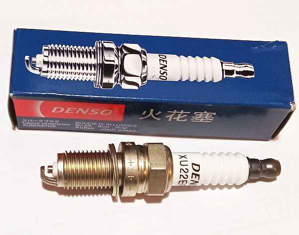 Свеча зажигания DENSO XU22EPRU - изображение