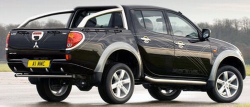 Фонарь левый l200 MITSUBISHI L200 2005- / PAJERO SPORT/L200 2010- / <b>DEPO 214-1993L-AE</b> - изображение 1