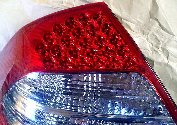 Фонарь задний MERCEDES W211 06-09 диоды <b>DEPO 440-1942L-UQ</b> - изображение 3