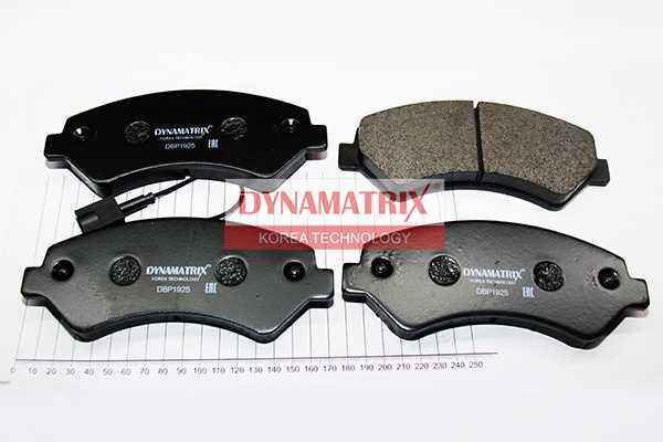 Комплект колодок для дисковых тормозов <b>DYNAMATRIX DBP1925</b> - изображение