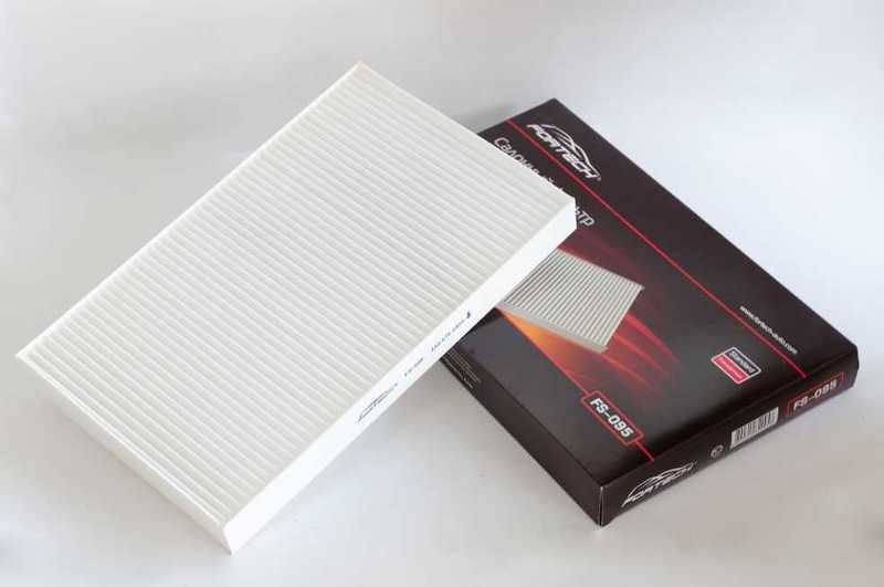 Фильтр салона AUDI: A6 (4AC4) (94-97), A6 (4BC5) (97-05) <b>FORTECH FS095</b> - изображение
