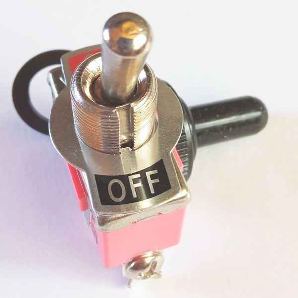 Комплект из 2-х тумблеров на 2 положения ON-OFF, 15А, 2 контакта, с влагозащитными колпаками - изображение 4