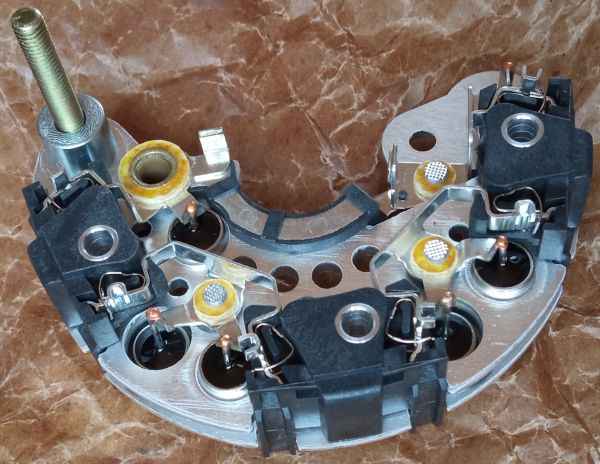 Мост диодный ВАЗ 2110, 21214 (6 диод., 140А) генер.9402, 9412.3701С <b>КЗАТЭ БВО8-140-08 02</b> - изображение 2