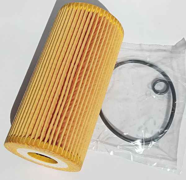 Фильтр масляный MANN-FILTER HU 7027 z - изображение 2