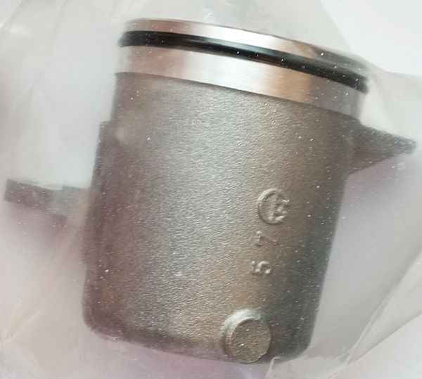 Кожух защитный масляного фильтра NISSAN 318483JX0C - изображение 4