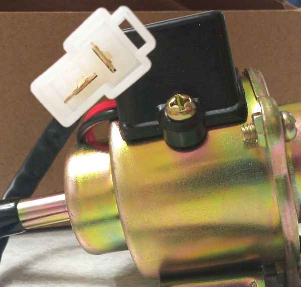 Бензонасос низкого давления 12V прямой  - изображение 3