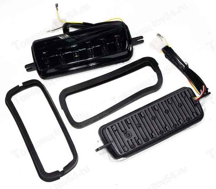 Подфарники ВАЗ 21214 (комплект лев.+прав.) двухцветный 60W 12/80V <b>TR-TN661</b> - изображение