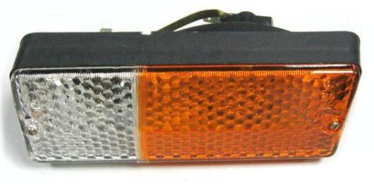 Подфарник ВАЗ 2103, 2106, 2121 желтый левый (ТН125) <b>ОСВАР 2106-3712011-01</b> - изображение 1