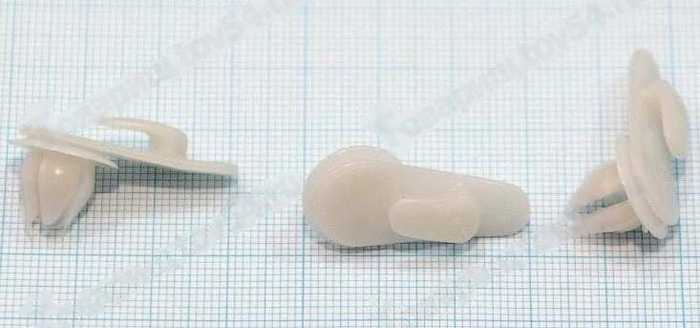 Пистон обшивки ВАЗ 2101 белый <b>Пластик 2101-6102053</b> - изображение