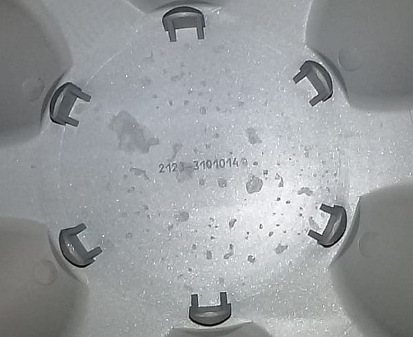 Колпачок диска литого ВАЗ 2123 <b>Пластик 2123-3101014</b> - изображение 3