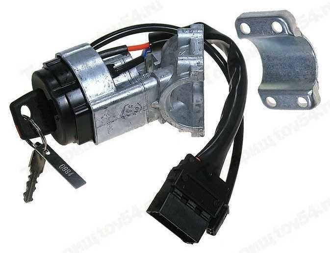 Замок зажигания ВАЗ 2170 (с личинками замков дверей и багажника) в коробке <b>Рекардо RR01704</b> - изображение Замок зажигания ВАЗ 2170 (с личинками замков дверей и багажника) в коробке <b>Рекардо RR01704</b> - изображение