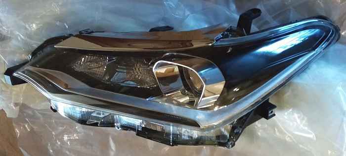 Фара Toyota Corolla Fielder (E160) 15- / Corolla Axio (E160) 15- (Слева / LED / ДХО / Комплектация WxB) <b>SAT ST-12-597CL</b> - изображение 3