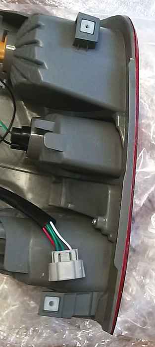 Фонарь задний MITSUBISHI L200 15- прав. <b>SAT ST-214-19L5R</b> - изображение 4