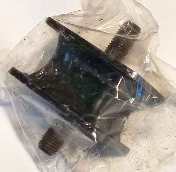 Опора раздатки SUZUKI JIMNY 98- <b>SAT ST-29610-81A20</b> - изображение