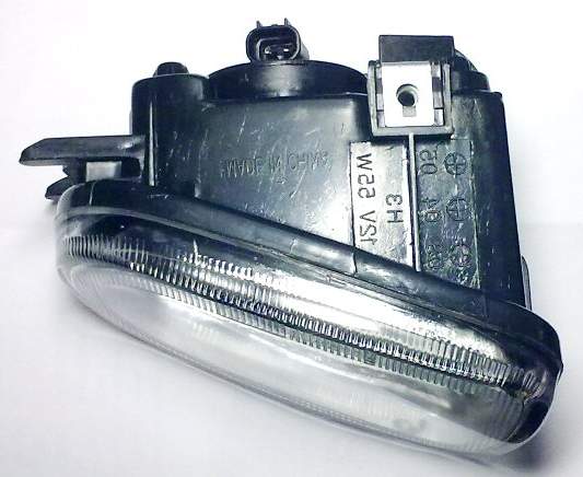 Фара противотуманная NISSAN BLUEBIRD SYLPHY 00-03 / SUNNY 98-02 / BASSARA 99-01 / TINO 98-03 <b>SAT ST-115-2003L</b> - изображение 1