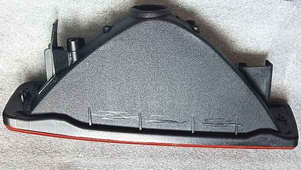 Поворотник TOYOTA LAND CRUISER 90-98 <b>SAT ST-212-1649R</b> - изображение 1