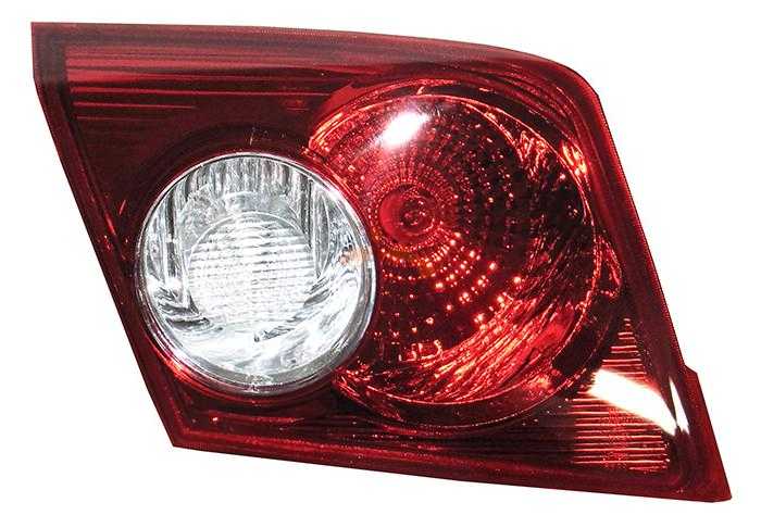Вставка в крышку багажника CHEVROLET LACETTI 04- 5D HBK <b>SAT ST-235-1301L</b> - изображение