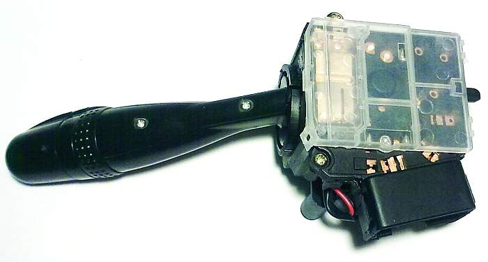 Переключатель подрулевой (с кнопкой под туманки) TOYOTA VITZ,IST,COROLLA,RAV4 00- <b>SAT ST-84140-42020</b> - изображение 2