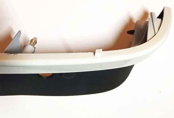 Ресничка под фару ISUZU ELF 93-03 лев. <b>SAT ST-IS83-206-A2</b> - изображение 1