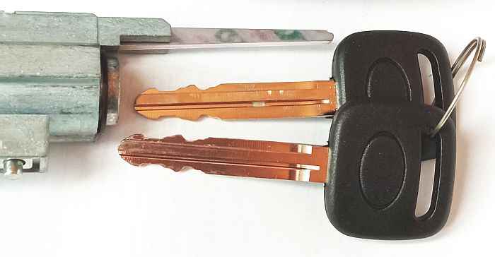 Личинка замка зажигания TOYOTA COROLLA / SPRINTER 91-02 (пр-во Тайвань) <b>SAT ST-TY26-410L-0</b> - изображение 6