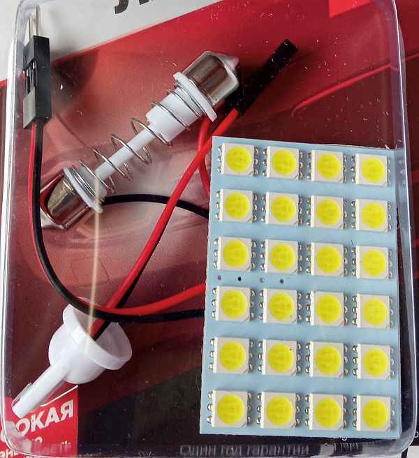 Панель светодиодная освещения салона 24 SMD (46х30мм, 6х4шт) белая, 2 переходника 12V  - изображение 2