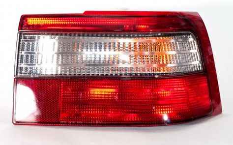 Фонарь задний ВАЗ 2110 наружный нового образца правый светлая полоса без лампы <b>ТехАвтоСвет 40-10</b> - изображение