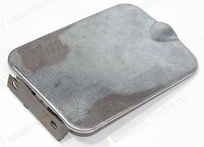 Крышка люка бензобака ВАЗ 2110 <b>2110-8413010</b> - изображение