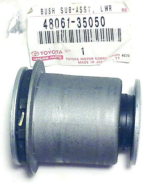 Сайлентблок RR FR рычага LC Prado ##J9# / 4RUNNER / HILUX SURF ##N18# <b>TOYOTA 48061-35050</b> - изображение