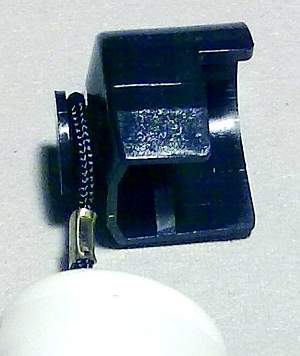 Кронштейн TOYOTA 55557-60010 - изображение 2