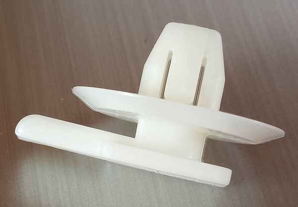 Клипса <b>TOYOTA 90467-11105</b> - изображение