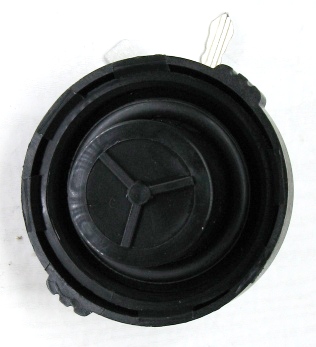 Крышка бензобака ВАЗ 2101 с ключом (2101-1103010) - изображение 2