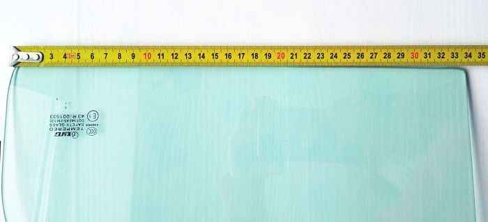 Стекло форточки (уголок) задней правой двери TOYOTA CROWN MS300 / 310 4D SED 91-95 <b>XYG MS133 RQ/RH</b> - изображение 1