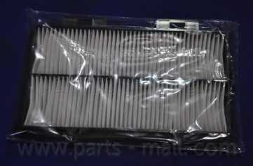 Фильтр салонный PARTS-MALL PAH-067 - изображение 1