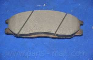Колодки тормозные дисковые передний для HYUNDAI H-1 <b>PARTS-MALL PKA-023</b> - изображение 2