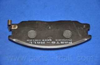 Колодки тормозные дисковые передний для HYUNDAI H-1 <b>PARTS-MALL PKA-023</b> - изображение 4