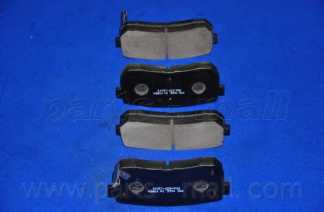 Колодки тормозные дисковые задний <b>PARTS-MALL PKA-037</b> - изображение 2