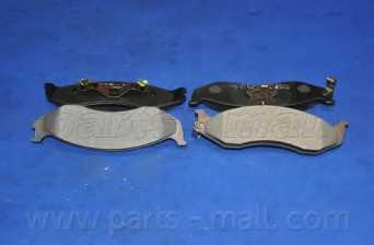 Колодки тормозные дисковые передний для KIA CARNIVAL(GQ,UP) <b>PARTS-MALL PKB-010</b> - изображение 1