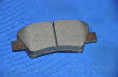 Колодки тормозные дисковые задний для KIA OPTIMA, RIO(UB) <b>PARTS-MALL PKB-037</b> - изображение 2