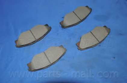 Колодки тормозные дисковые передний для TOYOTA HIACE(KDH2#,TRH2#), HILUX(KUN1#,TGN3#) <b>PARTS-MALL PKF-025</b> - изображение 2
