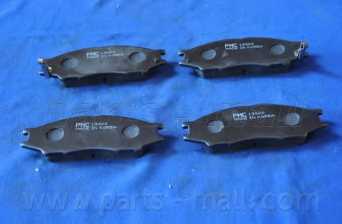 Колодки тормозные передние NISSAN ALMERA CLASSIC 06- <b>PARTS-MALL PKW-004</b> - изображение 1
