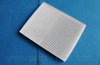 Фильтр салонный PARTS-MALL PMA-C25 - изображение